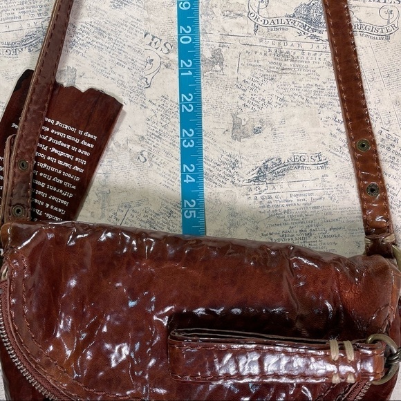 Forty-Nine Square Miles San Francisco Crossbody Patent Leather bag - Picture 14 of 15